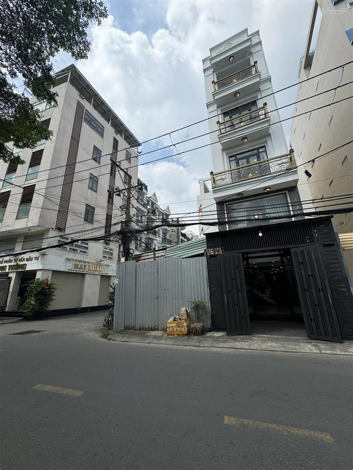 Chính chủ bán căn nhà góc 2 mặt tiền 416/23 dương quảng hàm, 8.8m x 21m  khu toà án dqh