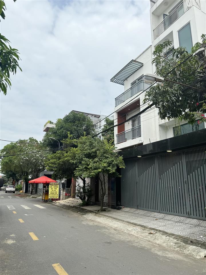 Chính chủ bán căn nhà góc 2 mặt tiền 416/23 dương quảng hàm, 8.8m x 21m  khu toà án dqh