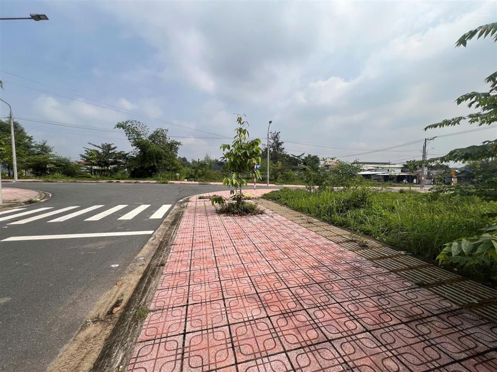 Bán đất 2 mặt tiền tại đường cây dầu  nhơn trạch 203.7m2, nhơn trạch, đồng nai