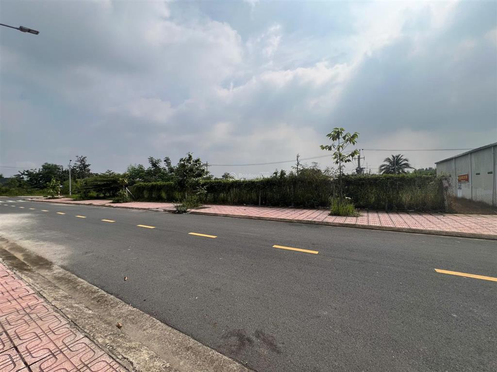 Bán đất 2 mặt tiền tại đường cây dầu  nhơn trạch 203.7m2, nhơn trạch, đồng nai