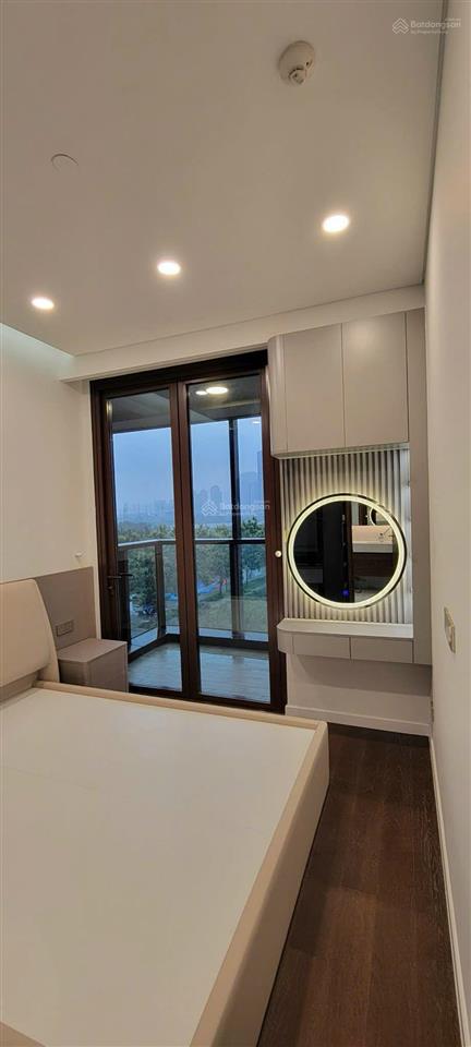 [cần bán] galleria 3pn tầng 3a  metropole thủ thiêm view landmark 81  28.5 tỷ nội thất đẹp