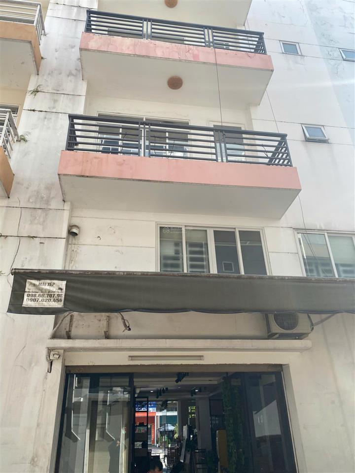 Cần bán gấp nhà mt lê lợi tp thủ dầu một (cũ) 16 tỷ 0937 576 ***