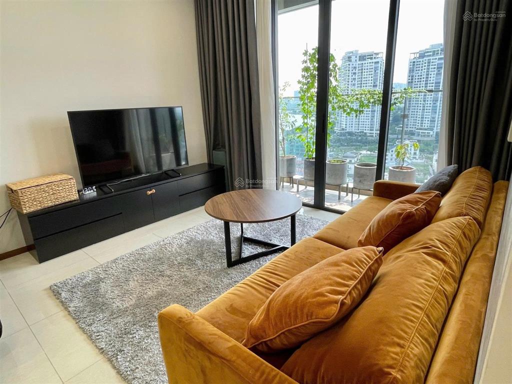 Cho thuê 3pn view hoa hậu  one verandah tầng đẹp 35 triệu/tháng