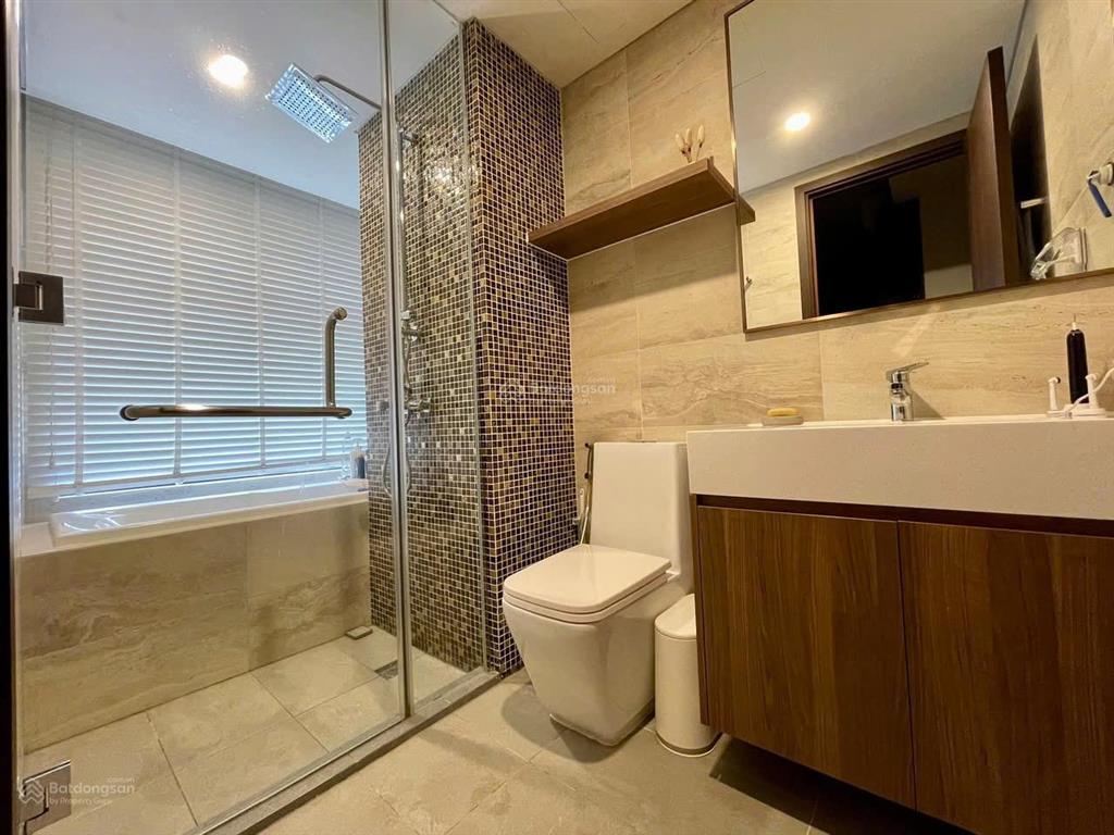 Cho thuê 3pn view hoa hậu  one verandah tầng đẹp 35 triệu/tháng