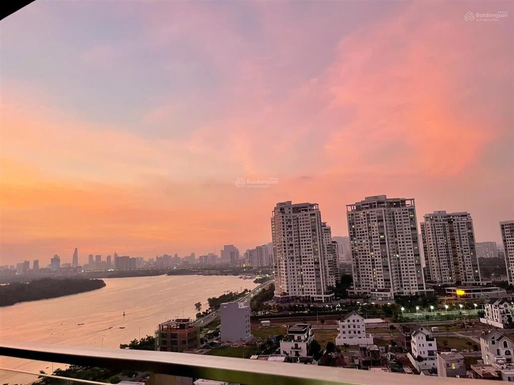 Cho thuê 3pn view hoa hậu  one verandah tầng đẹp 35 triệu/tháng