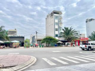 Lô đất đối diện chung cư riccca 81m2 xây 6 tầng hầm vị trí cực đẹp phân lô đồng bộ