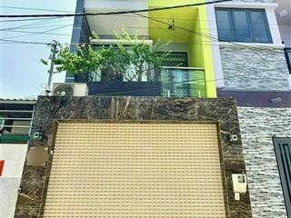 Nhà 3 tầng 65,2m2 đối diện trường phú hữu đường xe hơi vị trí hiếm nhà bán nhà đẹp ở ngay