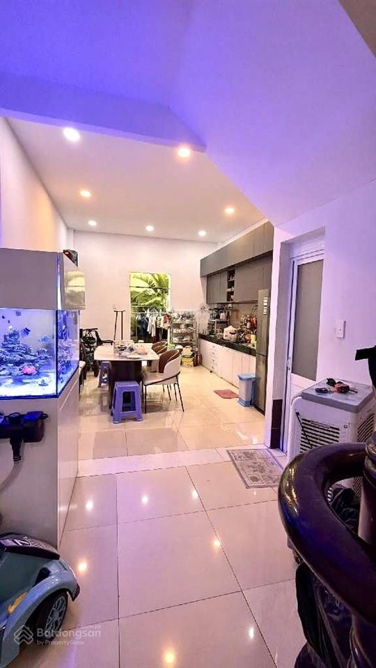 Bán đất tặng nhà khu phân lô gò cát giá tốt 80m2 hoàn công hẻm xe hơi đậu ngày đêm chỉ nhỉnh 6 tỷ