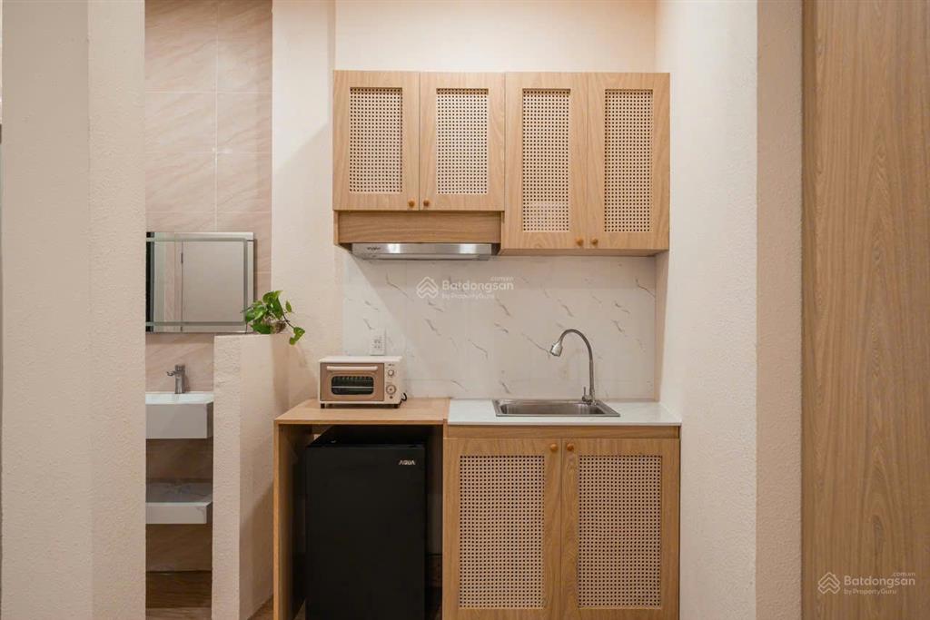 40 phòng full nội thất. chỉ 32 tỷ mt 8,5m ngay xô viết nghệ tĩnh. dài 25 cn 210m2. 7tầng. hdt 180tr