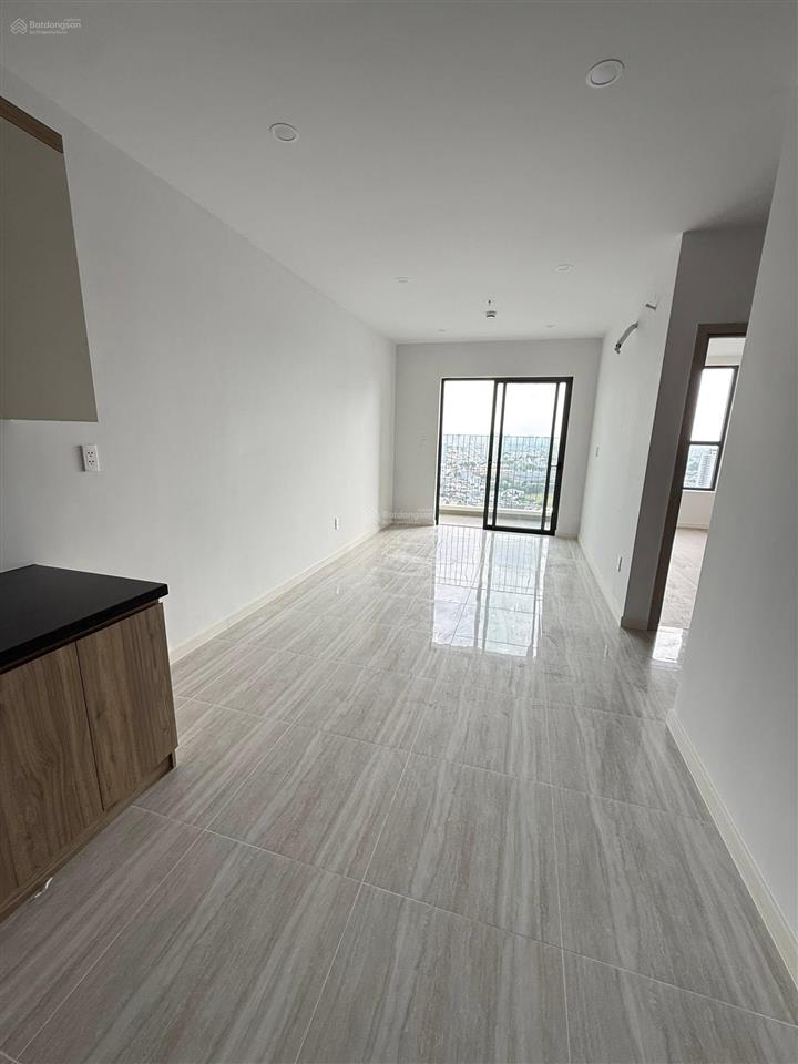 Bcons miền đông 54m2 2pn, 2wc chỉ 2,4 tỷ để lại 2 máy lạnh, gần metro suối tiên, làng đại học