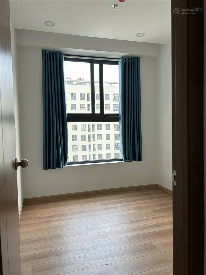 Ngộp bán gấp bcons garden 43m2 2pn1wc chỉ 1,7 tỷ bao thuế phí, có nội thất, mặt tiền phạm hữu lầu