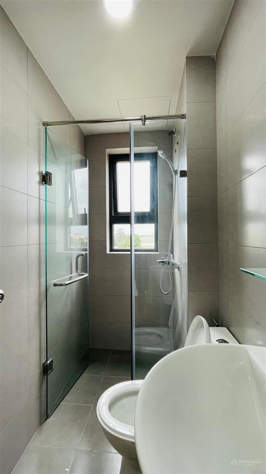 Căn góc bcons greenview 52m2 2pn2wc chỉ 2320 bao thuế phí, gần làng đại học, mặt tiền ql1k
