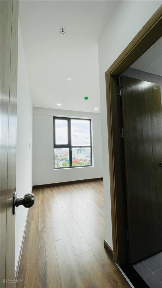 Căn góc bcons greenview 52m2 2pn2wc chỉ 2320 bao thuế phí, gần làng đại học, mặt tiền ql1k