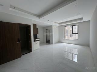 Giá rẻ ! opal skyline 38m2 1pn1wc chỉ 1,36 tỷ bao thuế phí, sổ sẵn công chứng ngày, gần kcn visip 1
