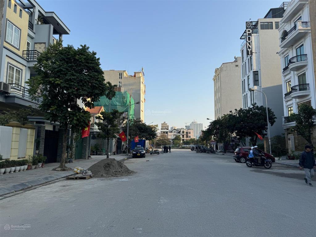 Chuyển nhượng lô đất tặng căn biệt thự giá tốt lê hồng phong