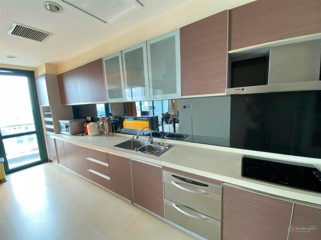 Còn hiếm có căn góc mặt đường lê hồng phong tầng cao tòa b parkson  td plaza