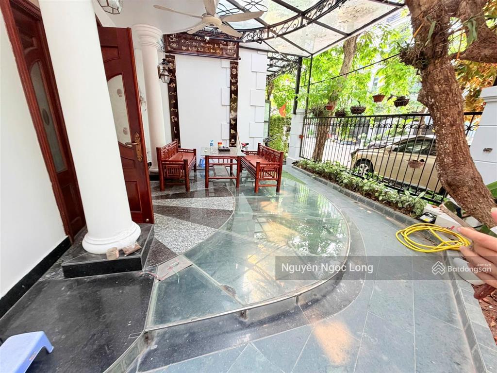Biệt thự đơn lập góc vinhomes imperia full nội thất có thang máy !!!