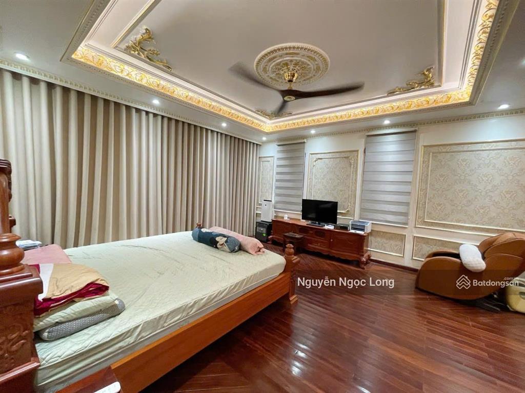 Biệt thự đơn lập góc vinhomes imperia full nội thất có thang máy !!!