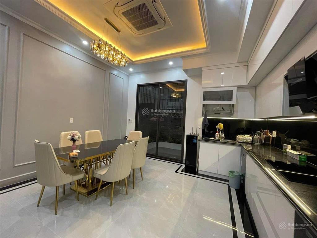 Chuyển nhượng căn liền kề hoàng huy riverside hoàn thiện full nội thất trẻ trung hiện đại !!!