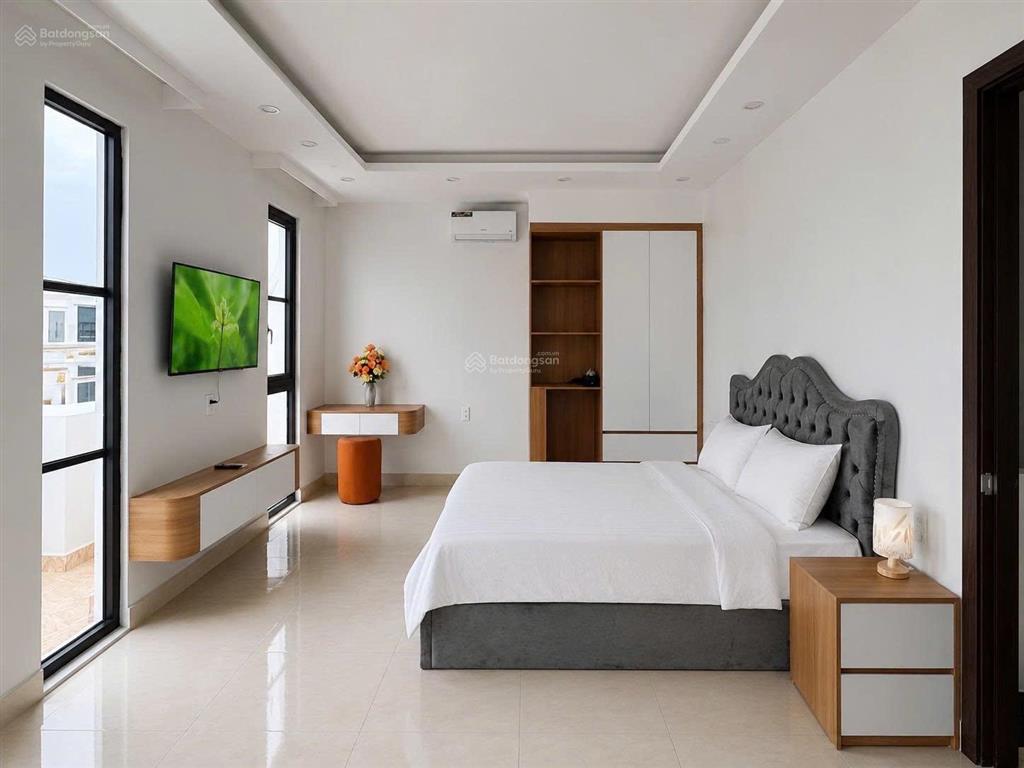Cho thuê căn biệt thự hoàng gia vinhomes vũ yên rẻ nhất hiện tại!