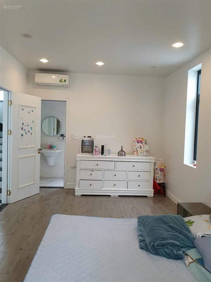 Song lập manhattan vinhomes imperia giá rẻ như căn thô !!!