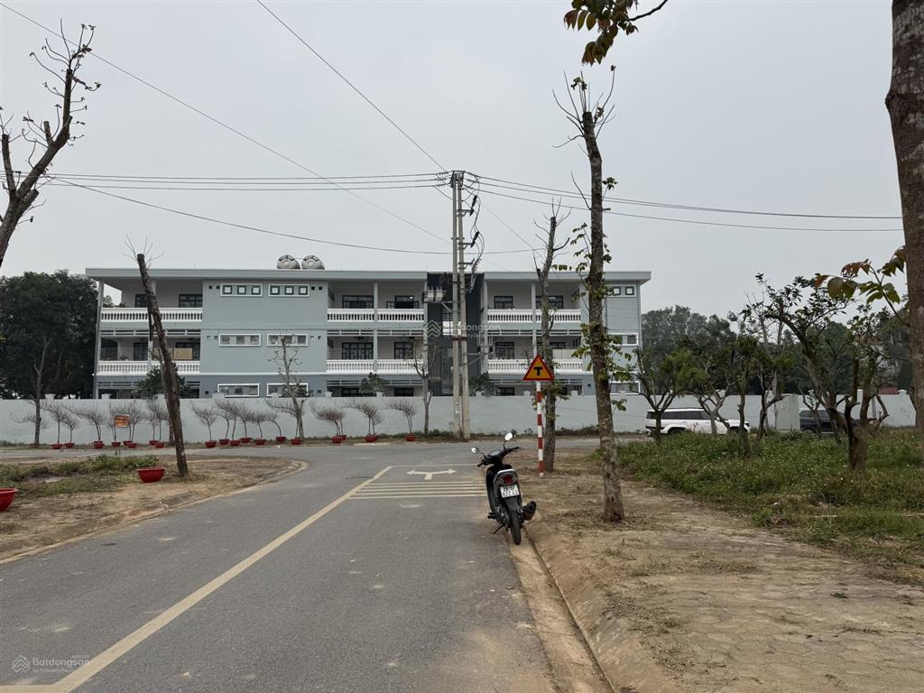 Bán đất vip khu đô thị dược thượng trung tâm thị trấn sóc sơn 120m2  mt 6m