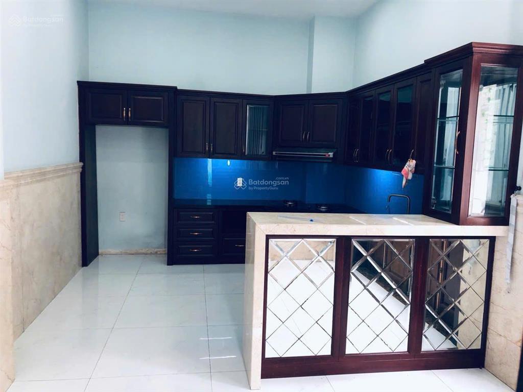 Giảm 4 tỷ bán biệt thự 235 đặng thùy trâm, q.bt  10x20m  3 tầng + áp mái  nhà đang ở  giá 28 tỷ