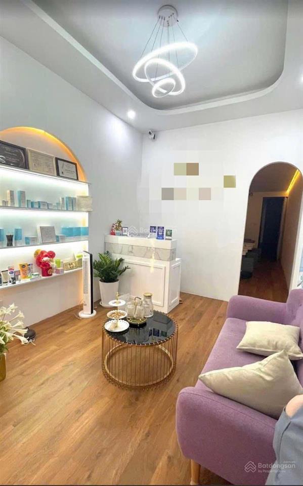 Cho thuê nhà mặt phố phạm hồng thái đối diện trụ sở evn cực đông vp, diện tích 40m2 x 3 tầng, mt 6m