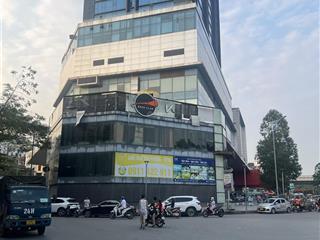 Cho thuê nhà mặt phố nguyễn văn cừ, diện tích 700m2 x 4 tầng + sân 300m2, mt 30m,mô hình gì cũng ok