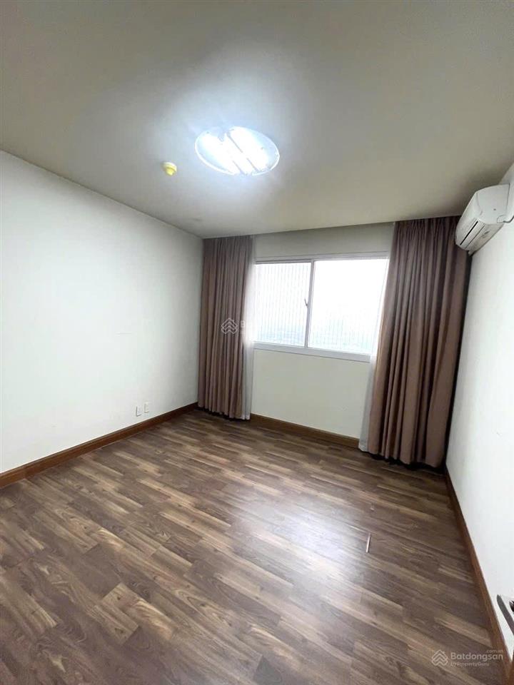 Bán nhanh căn hộ 150m2 toà 104, tầng đẹp view thoáng mát giá bán hấp dẫn 9,x tỷ tại splendora