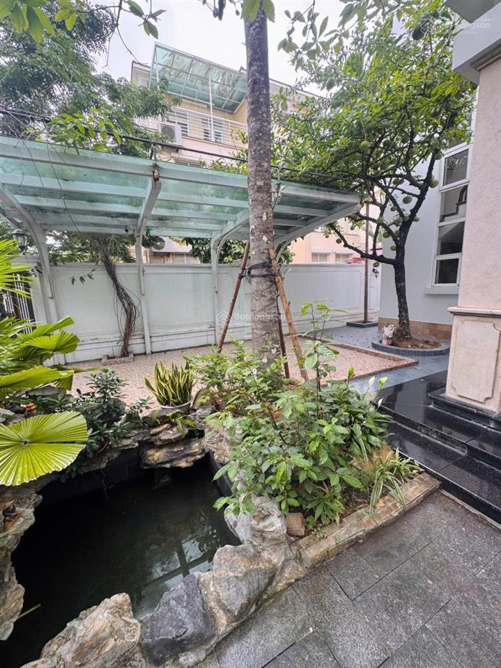 Cho thuê biệt thự 270m2 nhà full đủ đồ giá thuê 30 triệu tại splendora an khánh