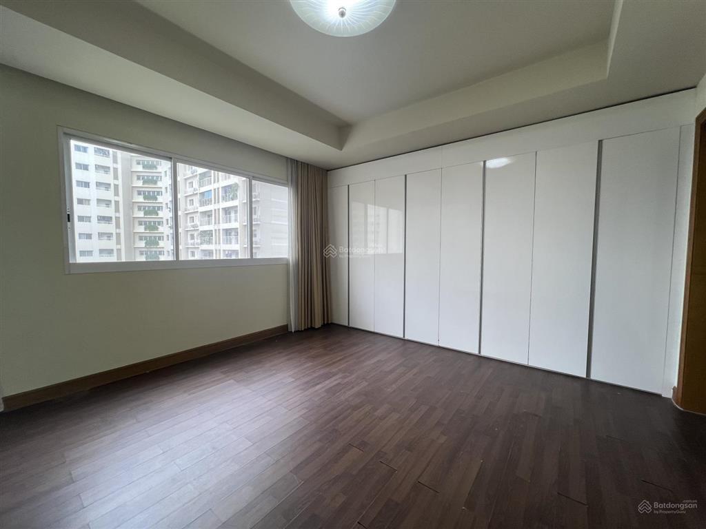 Bán căn hộ siêu rộng 178m2 4pn ban công nam, giá hợp lý 12 tỷ tại splendora bắc an khánh
