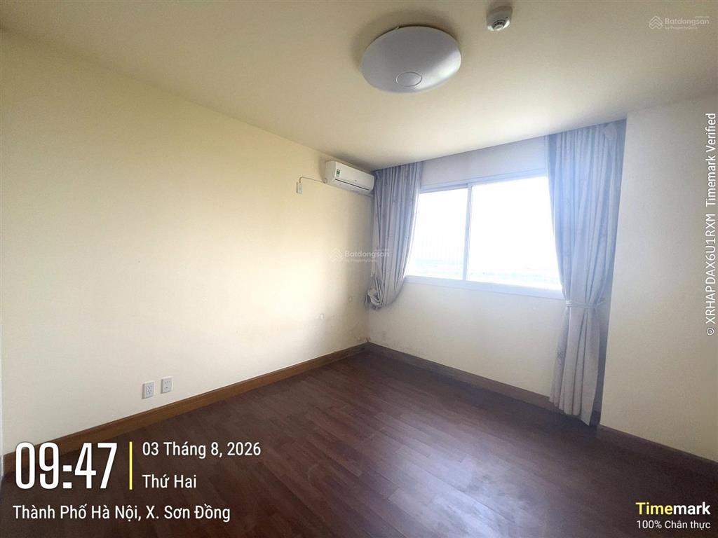 Cho thuê căn hộ siêu rộng 150m2 3pn 2wc đồ cơ bản giá thuê hấp dẫn 15 tr/tháng tại tòa essensia