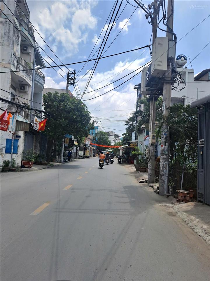 Bán nhà mặt tiền thông tây hội p.10 gần cityland dt 4.5x17 giá chỉ 7tỷ5 quá rẻ