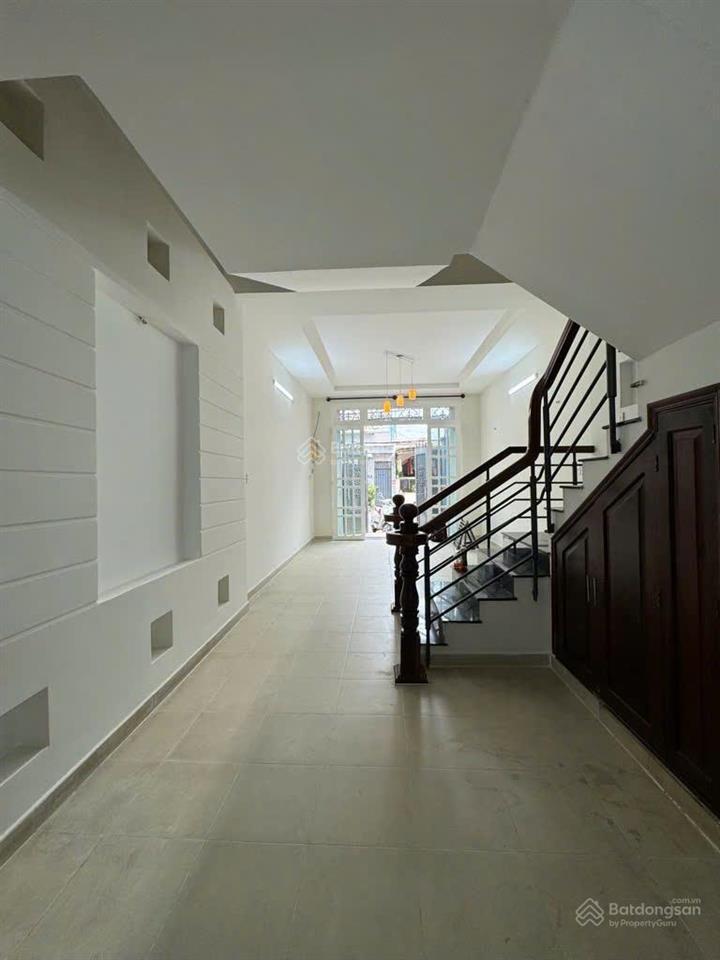 Bán nhà mặt tiền kinh doanh  lê văn thọ p. 11  4 tầng dt 4x16m  nở hậu  giá chỉ 9.8 tỷ