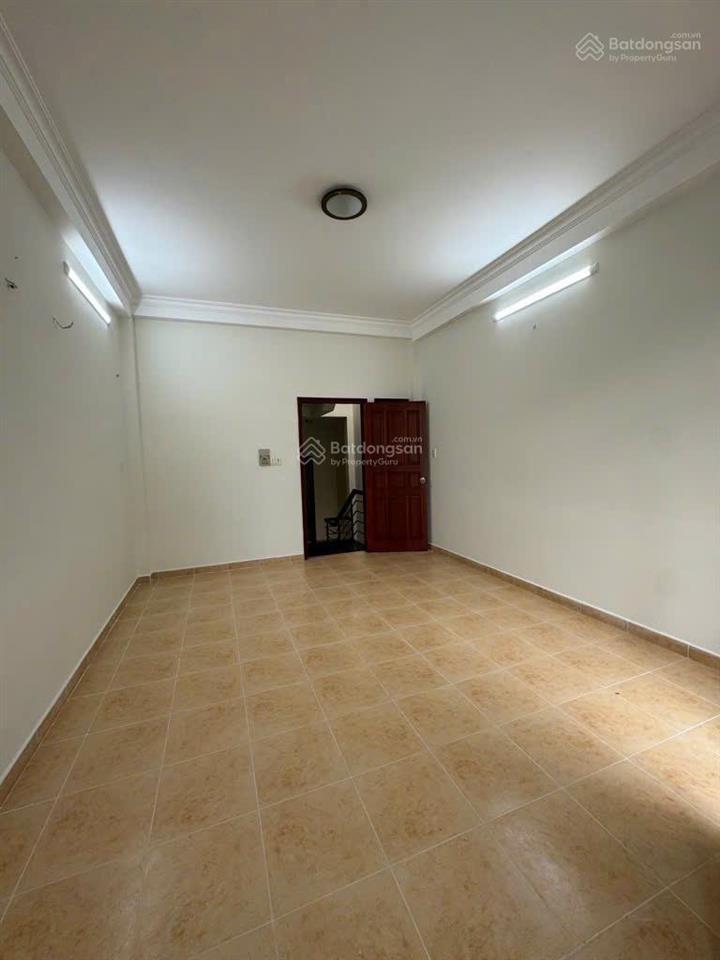 Bán nhà mặt tiền kinh doanh  lê văn thọ p. 11  4 tầng dt 4x16m  nở hậu  giá chỉ 9.8 tỷ