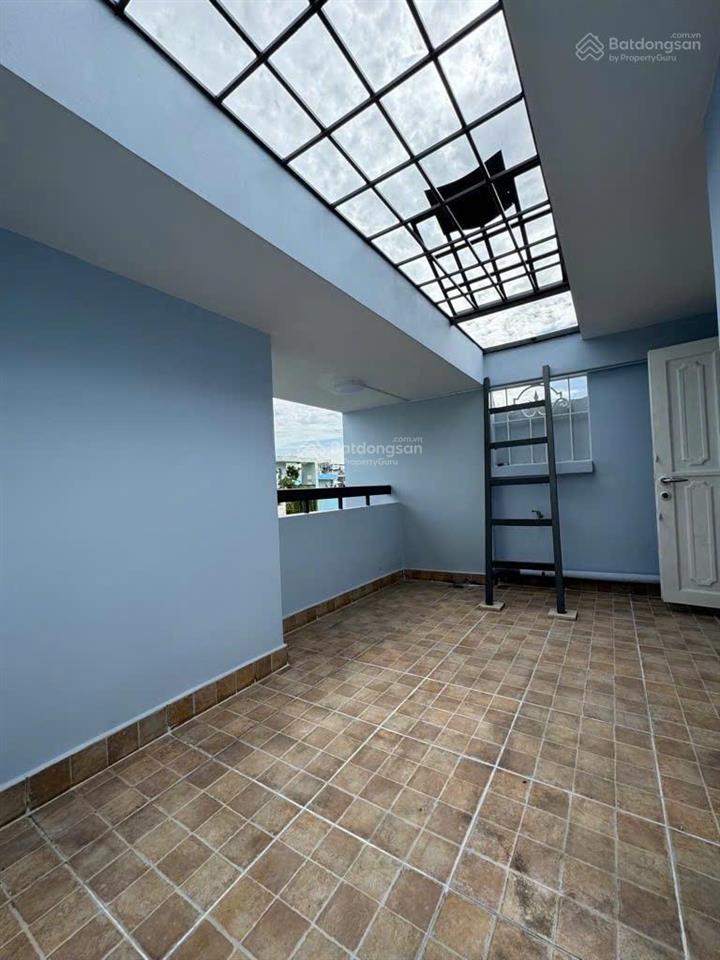 Bán nhà mặt tiền kinh doanh  lê văn thọ p. 11  4 tầng dt 4x16m  nở hậu  giá chỉ 9.8 tỷ