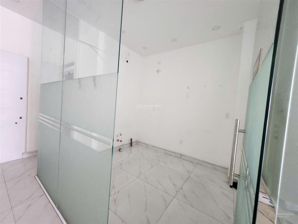 Bán nhà mặt tiền phạm ngũ lão gò vấp  dt 4.2x14m  4 tầng  vị trí kinh doanh cực đẹp giá tốt