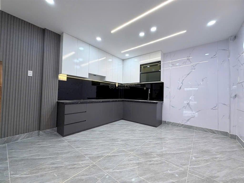 Bán nhà riêng tại nguyễn thị thập, 8,8 tỷ, 70m2, 4pn, 5 tầng, pháp lý đầy đủ, đẹp, nhiều tiện ích