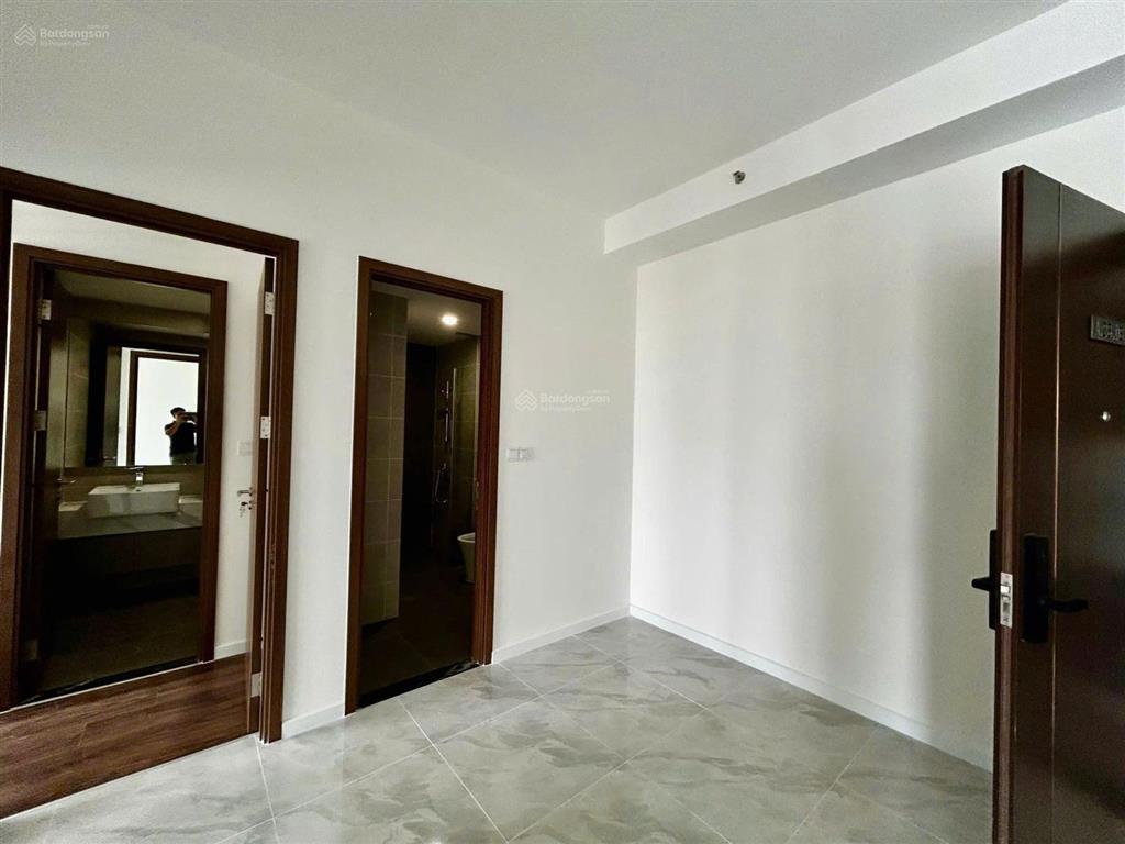 2pn giá tốt bán nhanh 4,3 tỷ, sổ hồng sẵn công chứng, tầng trung view đẹp hướng mát,  0909 393 ***
