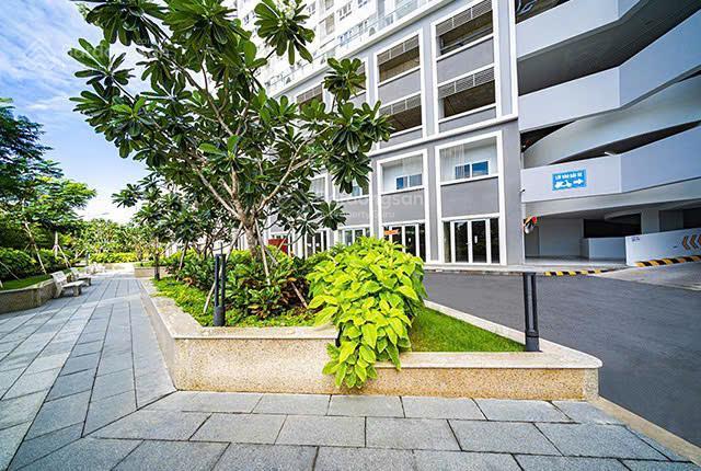 Cho thuê giá tốt chỉ 9tr/th shophouse 2 tầng kiên cố, vừa ở vừa kinh doanh, trung tâm tên lửa