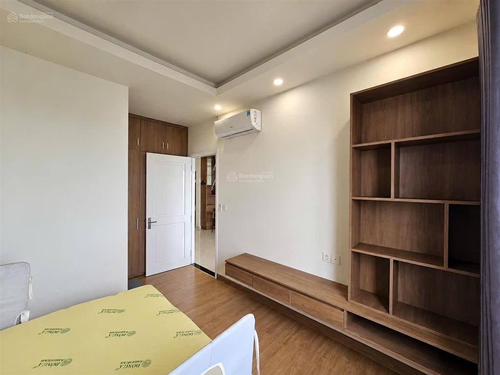 Bán gấp giá cực tốt 3pn khan hiếm 96m2, căn gốc thoáng mát rộng rãi, tầng trung view đẹp,0909 393 ***