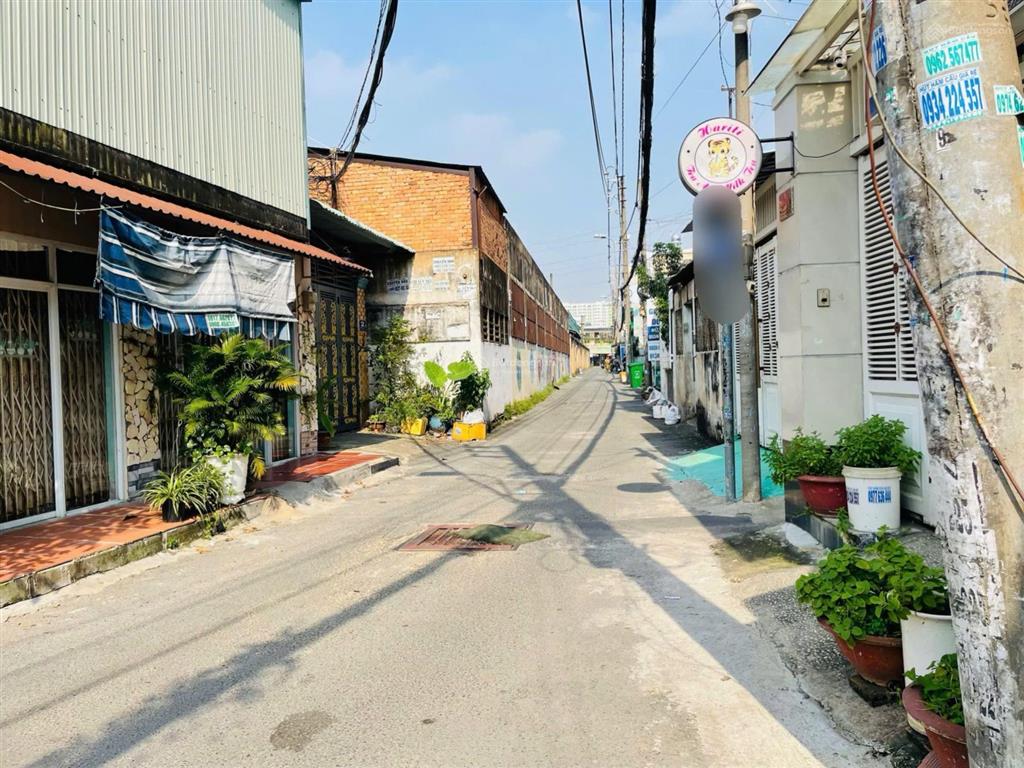Bán 200m² đất hẻm ô tô  phước long  cách đỗ xuân hợp 400m