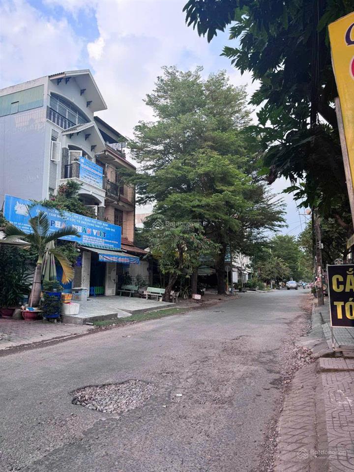 Đất thổ cư trục chính d3 rẻ nhất có sổ riêng  kdc nam long  đỗ xuân hợp, phước long
