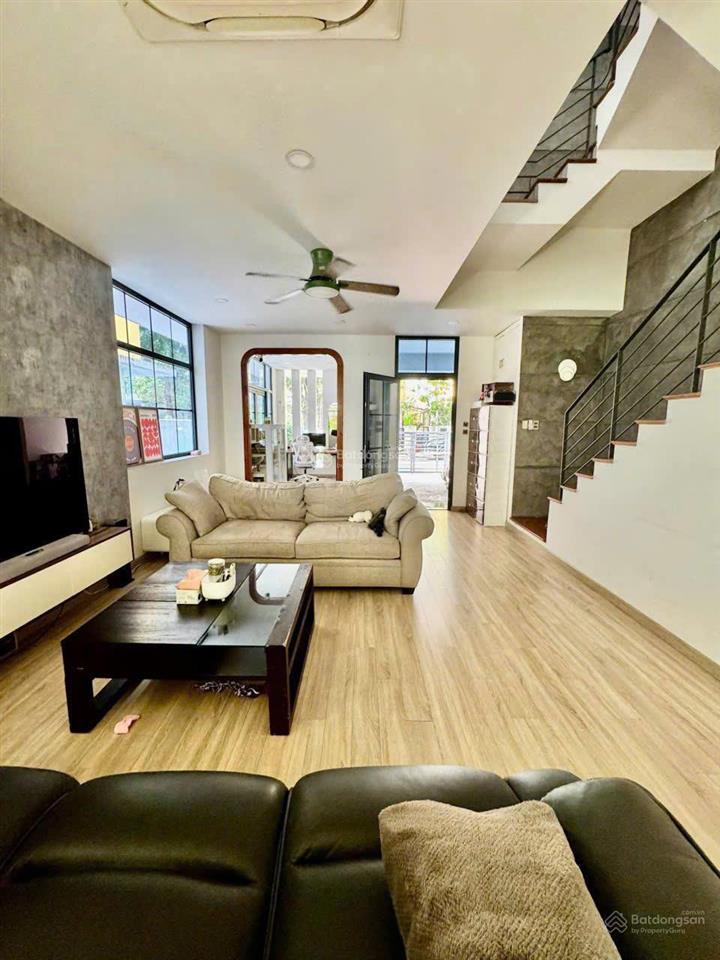 Bán biệt thự khang điền 200m2 ngay đỗ xuân hợp ra global chỉ 1km