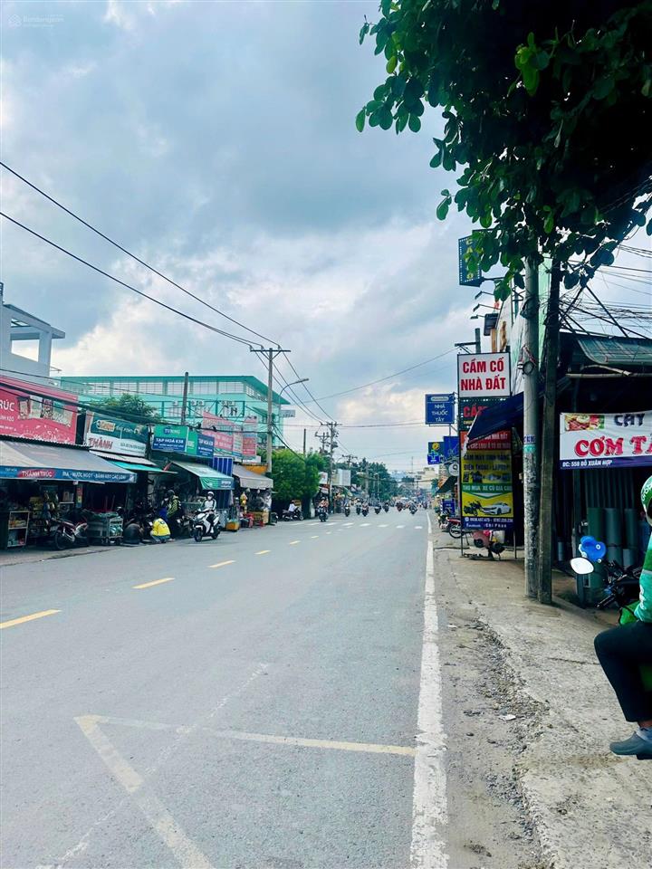 67 tr/m2. bán đất tặng nhà cách đỗ xuân hợp 300m