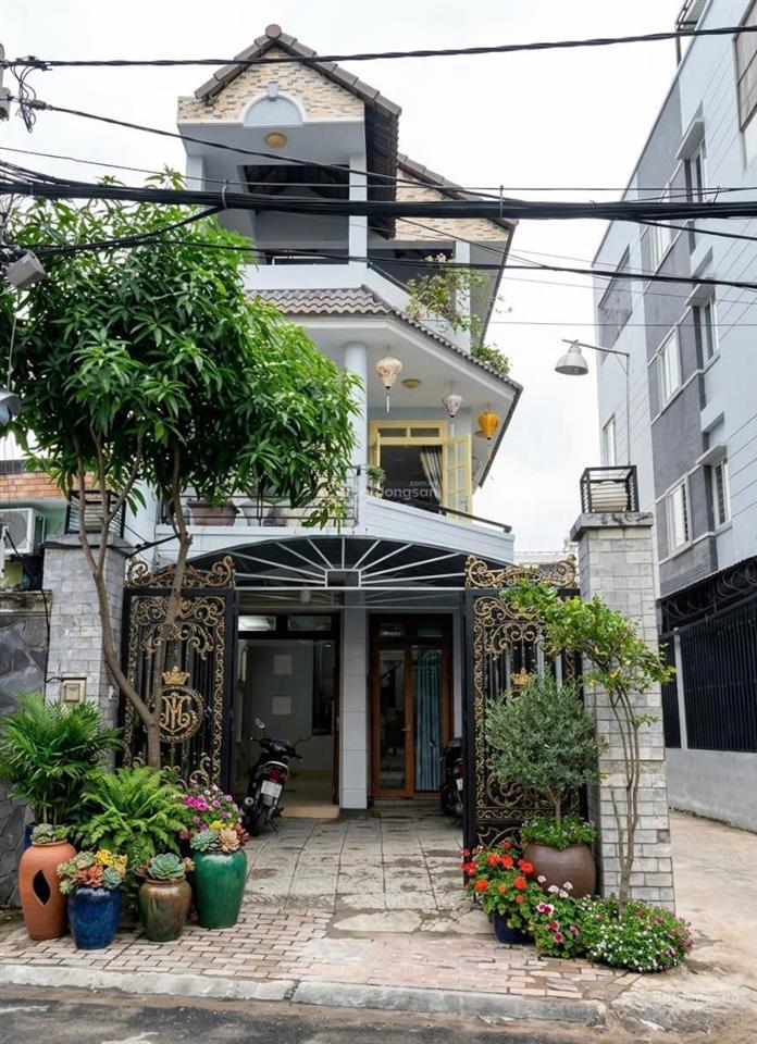 Ngộp bank bán 10,9 tỷ. nhà 3 tầng góc 2 mặt tiển đường số ngay đỗ xuân hợp  gần chợ 339