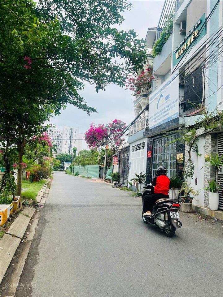 6,3 tỷ siêu hiếm. bán đất đường 279 liên phường  ngay merita khang điền