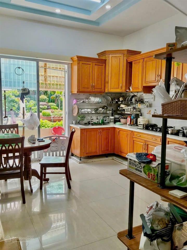 Mặt tiền kinh doanh gần global  ra đỗ xuân hợp chỉ 2 bước chân