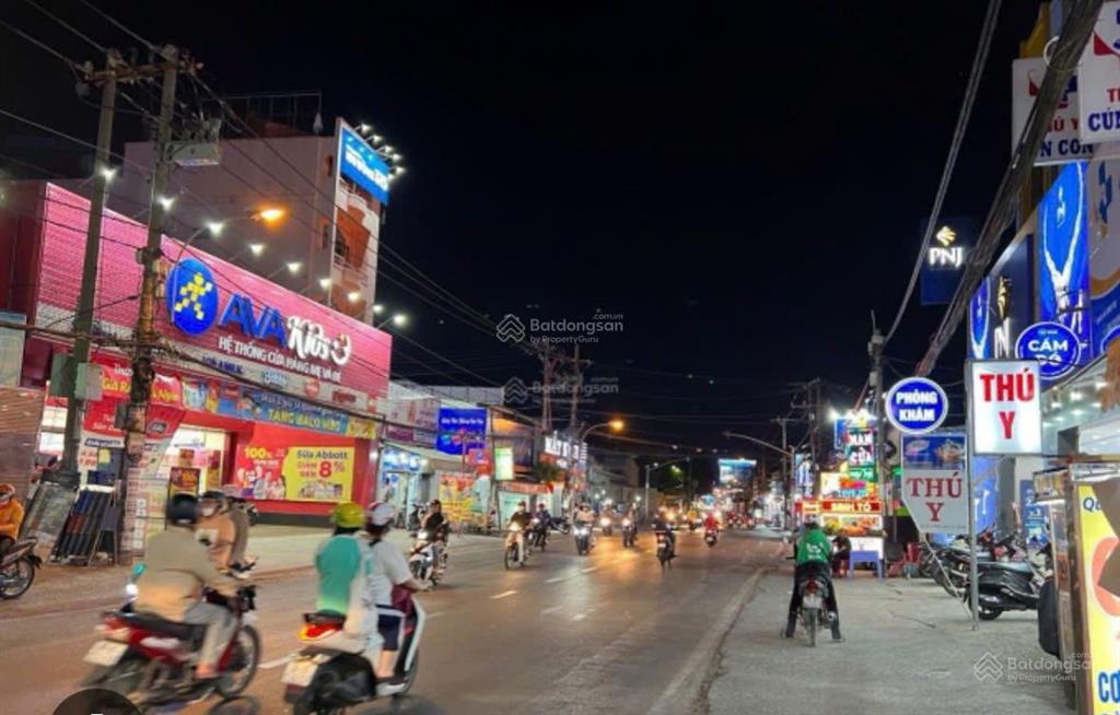 Bán đất 200m2 thổ  đỗ xuân hợp, phước long